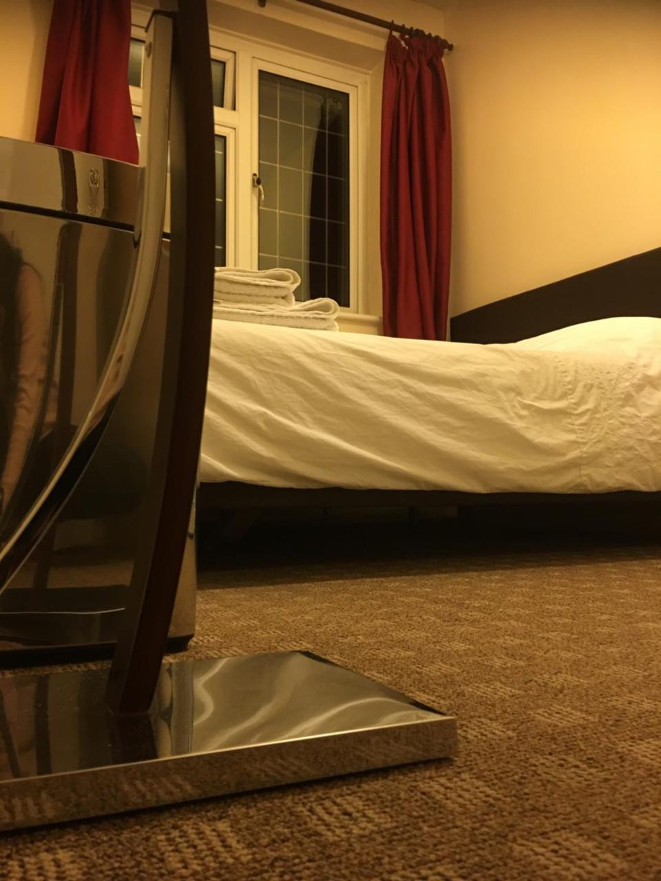 Bianca'S House Hotel Heathrow Airport Slough Exterior foto